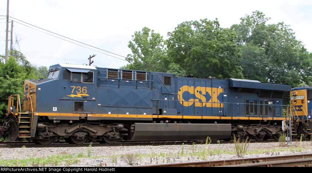 CSX 736